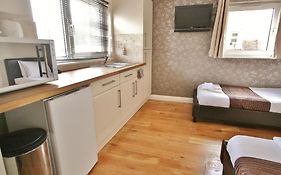 Central Studios Gloucester Road By Roomsbooked - Free Parking